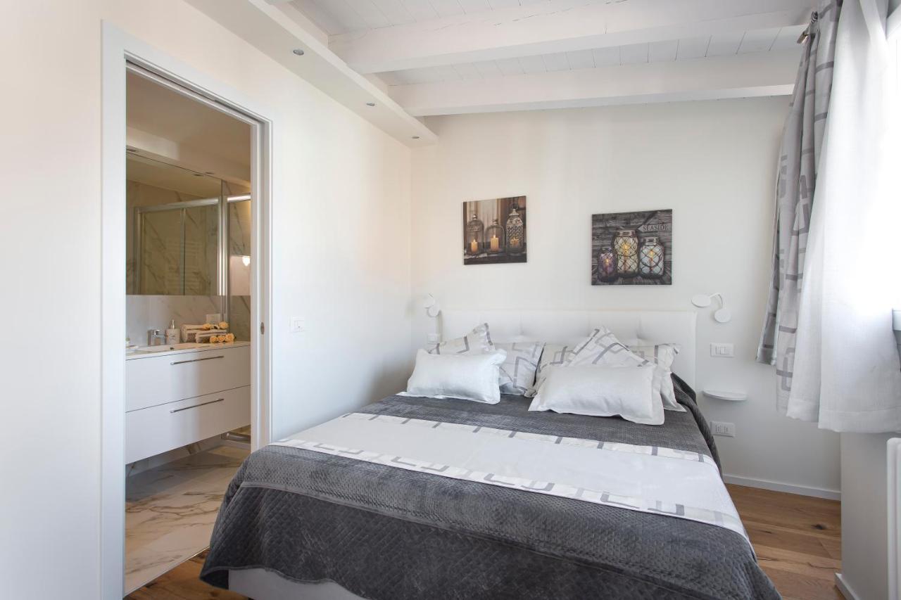 Apartment Luxury Terrace View Of San Marco Venice